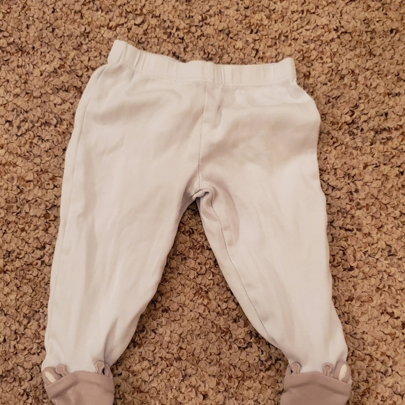 Bundle of 6 month pants - Picture 5 of 7